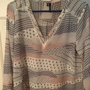 Women’s blouse